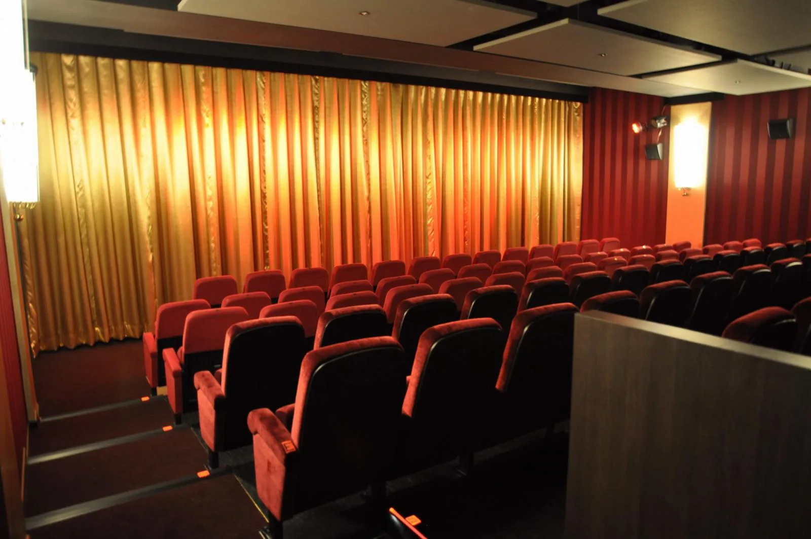 Neues Rex - Filmtheater
